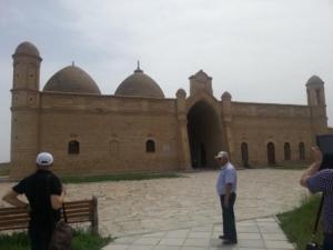 Aristan Bab Monument