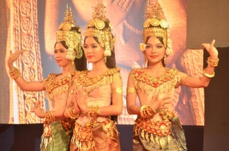 Apsara dance for Cambodia-WORLD BEST TOURIST DESTINATION FOR 2016